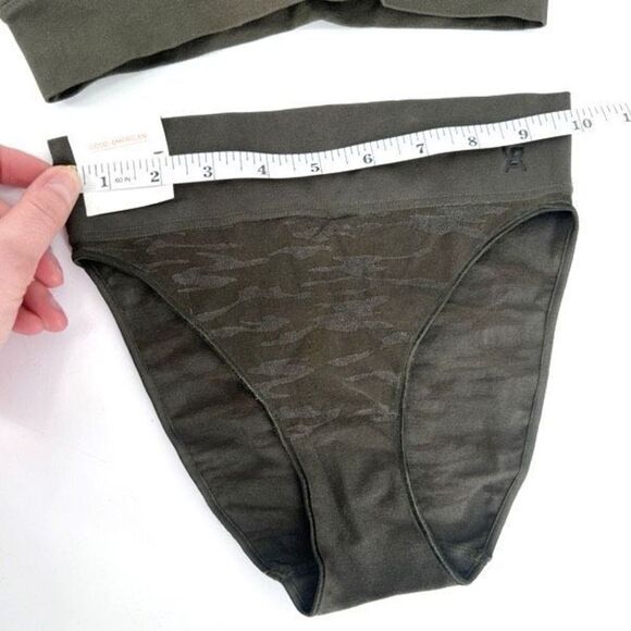 NWT Good American Women's Active Intimate Bikini Set Sports Bra Camouflage Small - Picture 5 of 14